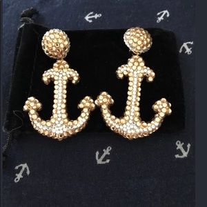 BEAUTIFUL RICHARD KERR RUNWAY ANCHOR EARRINGS